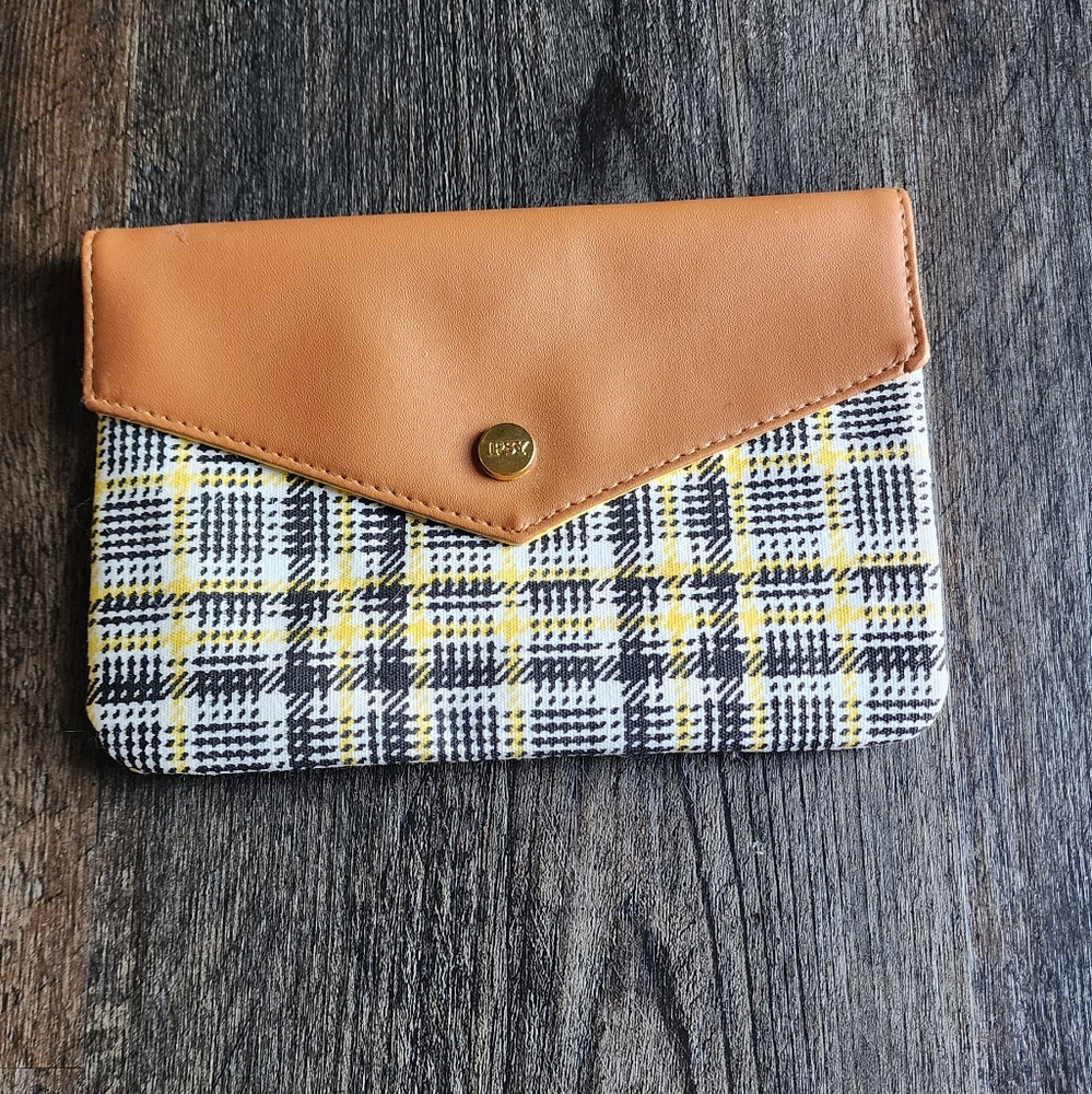Ipsy Glam Bag September 2021 Preppy Plaid Yellow Brown Envelope Makeup Bag